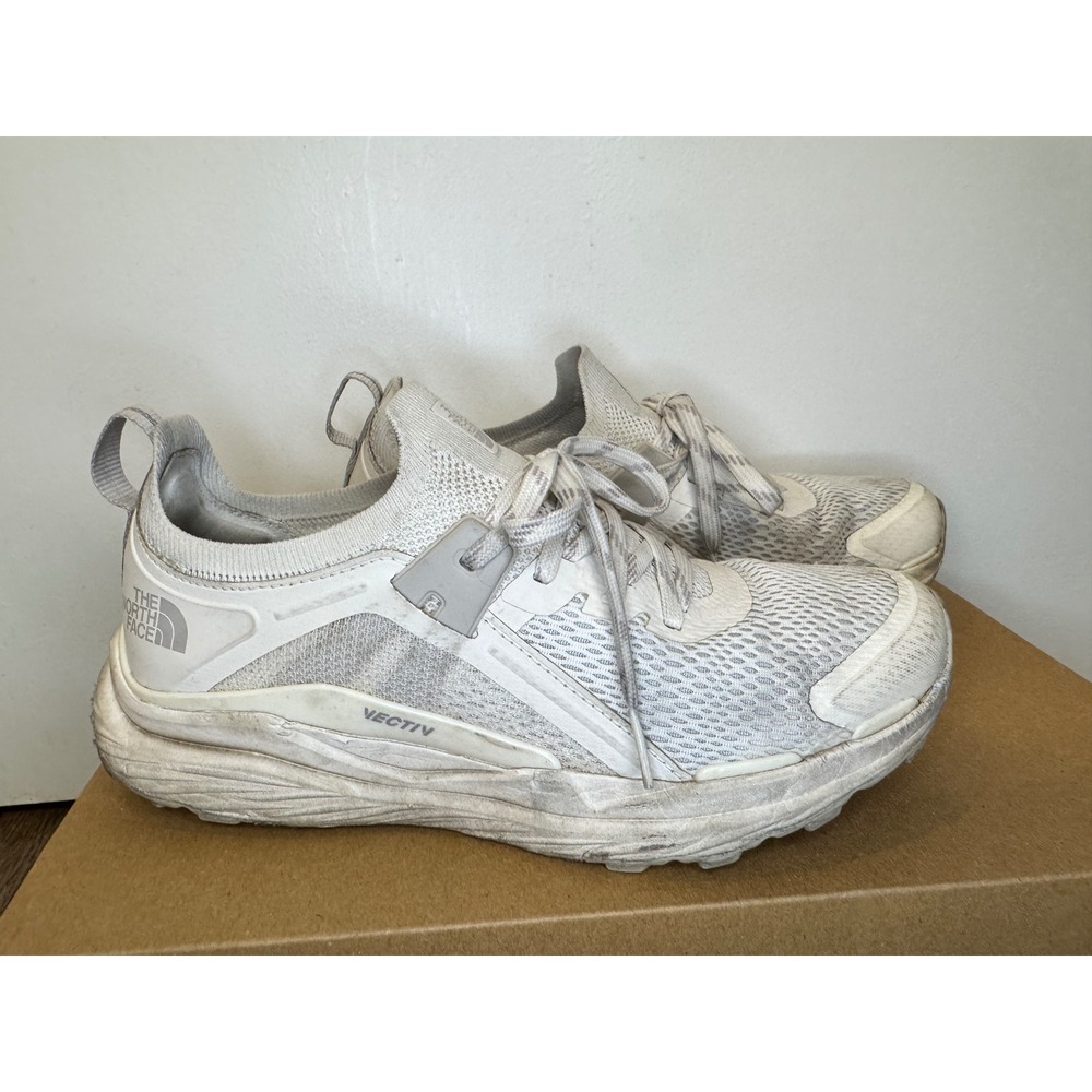 The North Face Vectiv Women 7.5 Trail Running Shoes White Athletic Sneakers